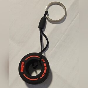 F1 Tyre Key Ring Pirelli P Zero Colours Great Gift Display Keychain Formula 1